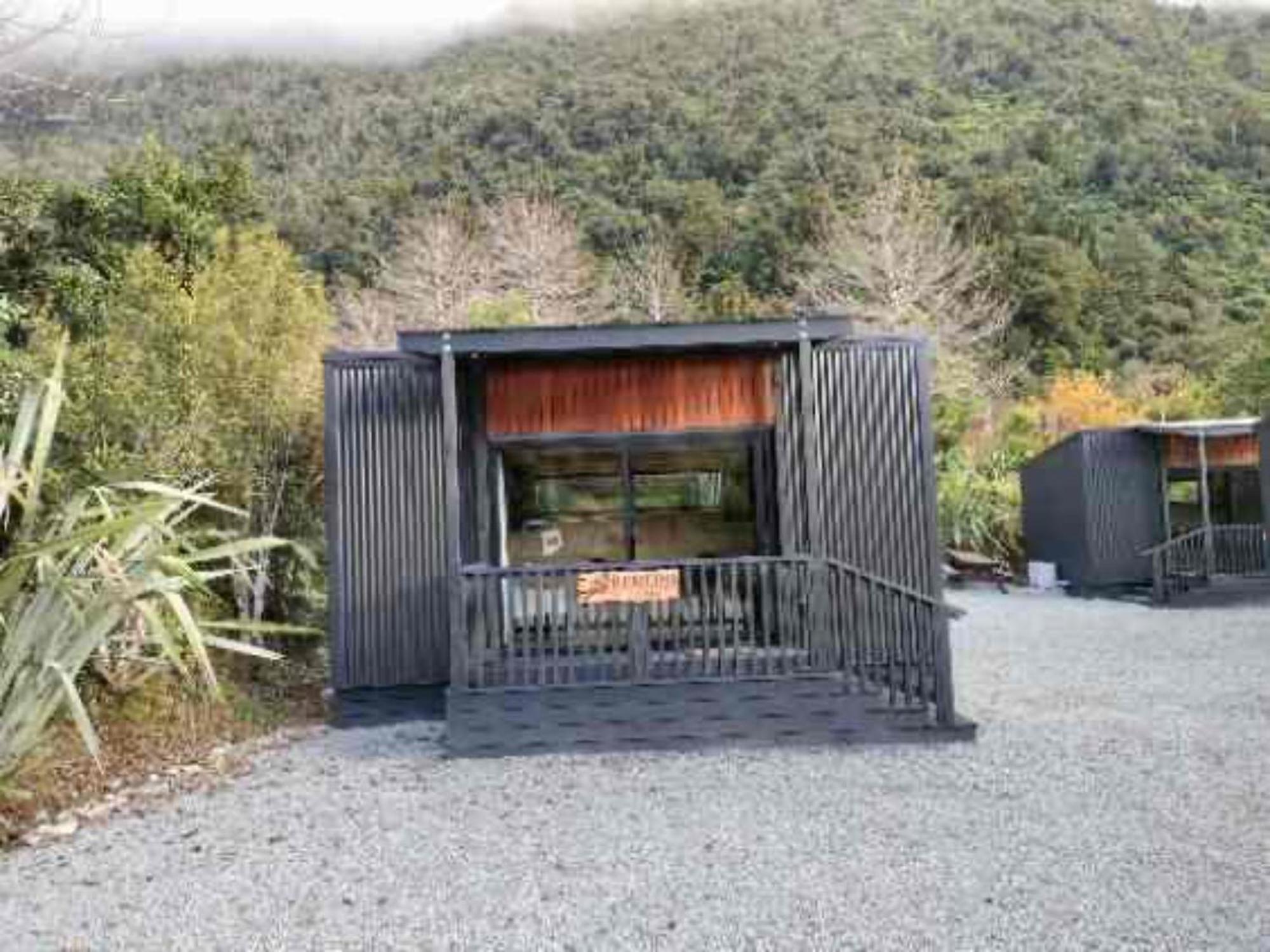 Jackson'S Retreat Alpine Holiday Park Jacksons Dış mekan fotoğraf